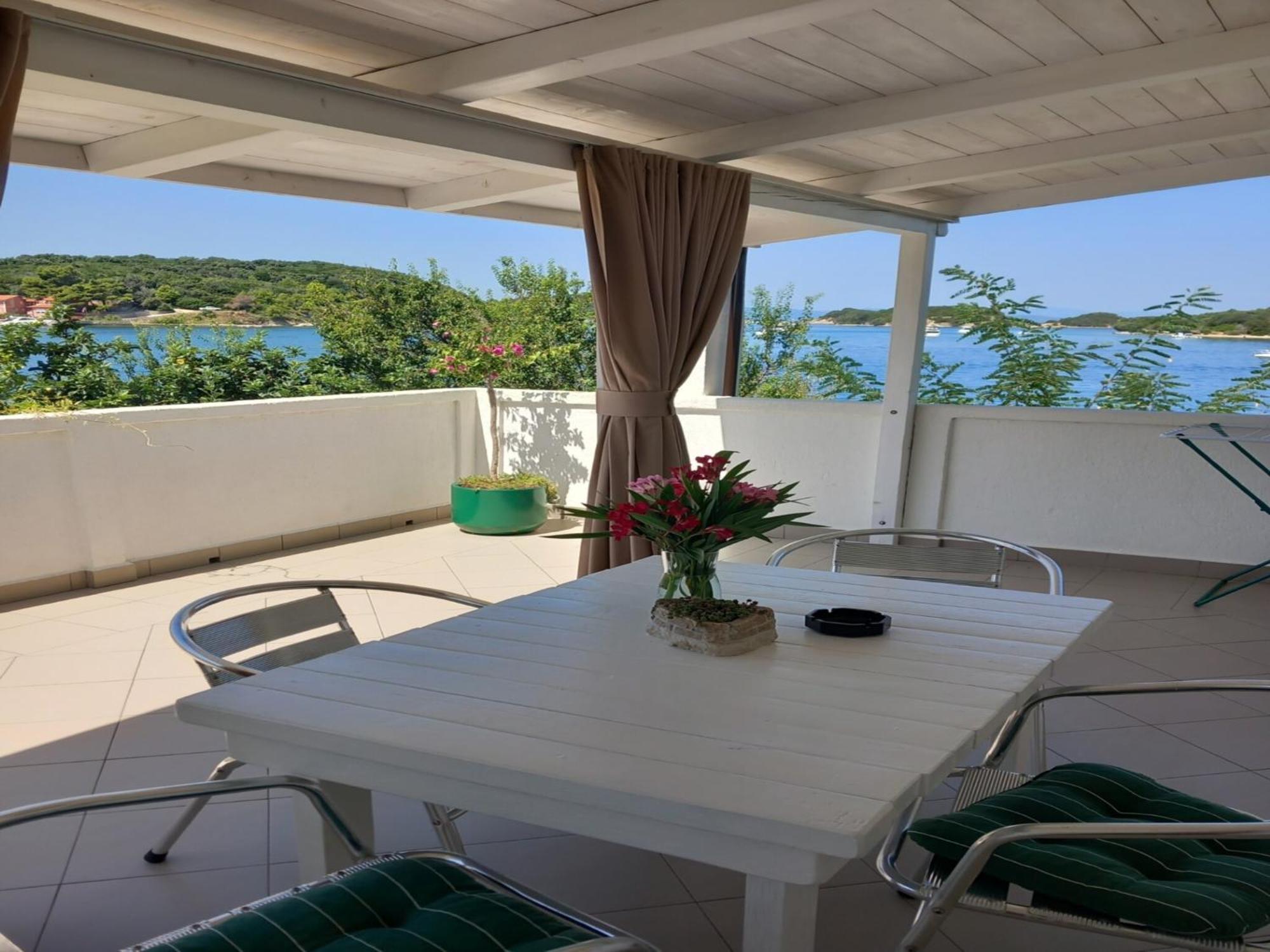 Guest House Green Corner Supetarska Draga Exterior photo