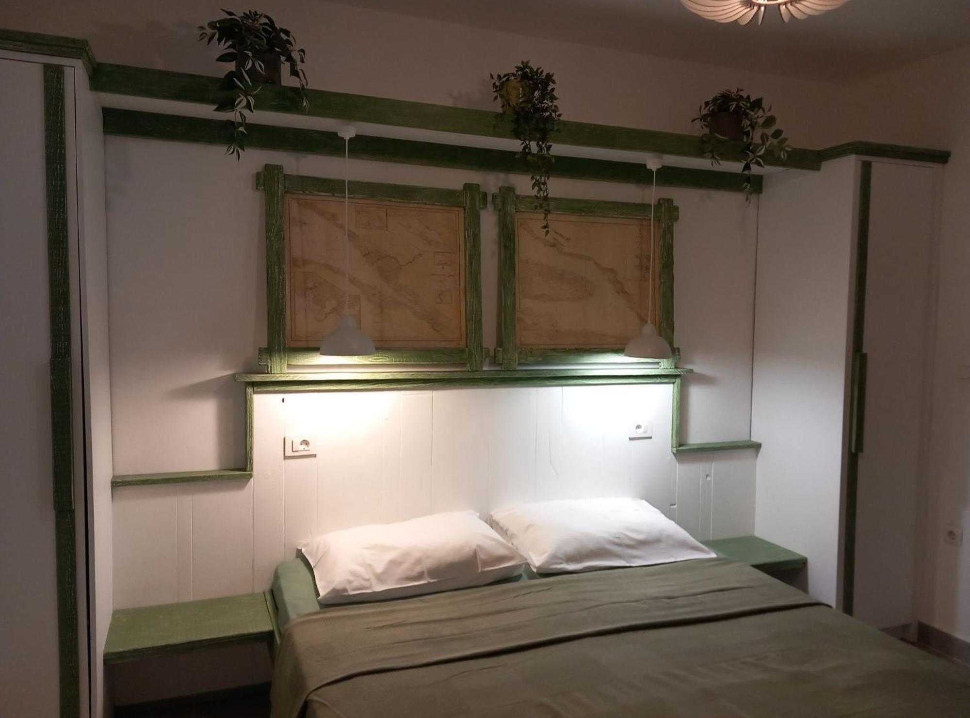 Guest House Green Corner Supetarska Draga Exterior photo